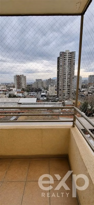 Arriendo Depto. Metro Lo Vial 2 D+1 B con Estacionamiento