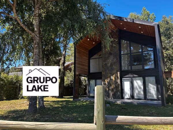Vendo Amplia Casa en Condominio Pucón, 4D4B