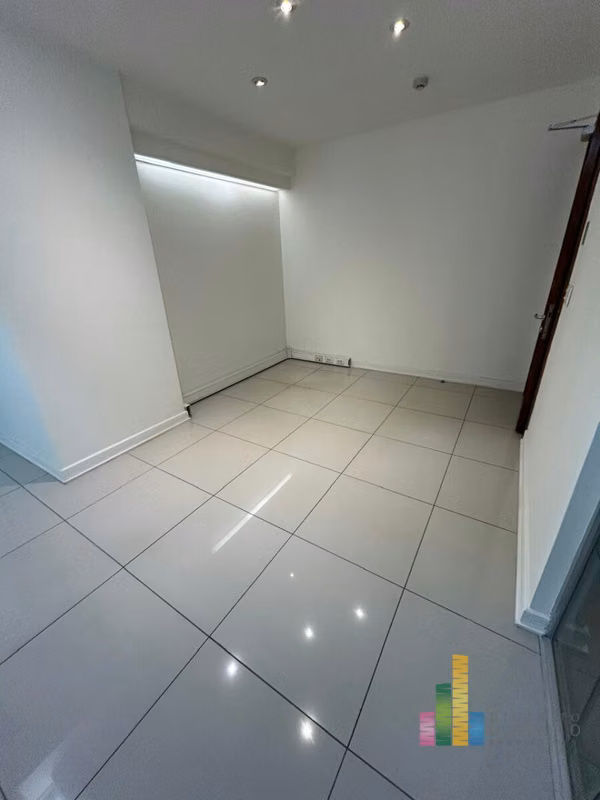 Cómoda oficina de 170 m2 en el Golf
