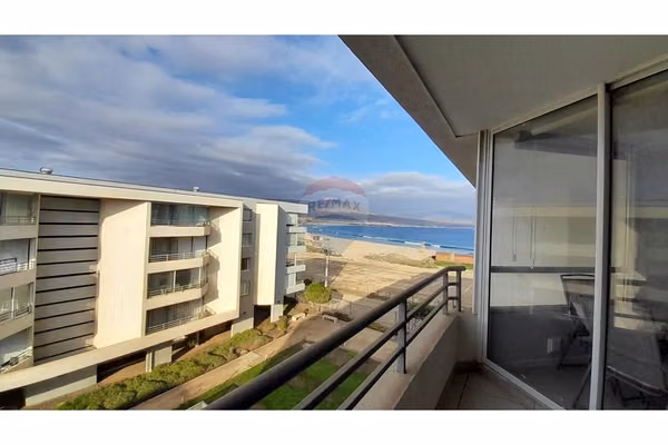 Venta departamento, frente al mar