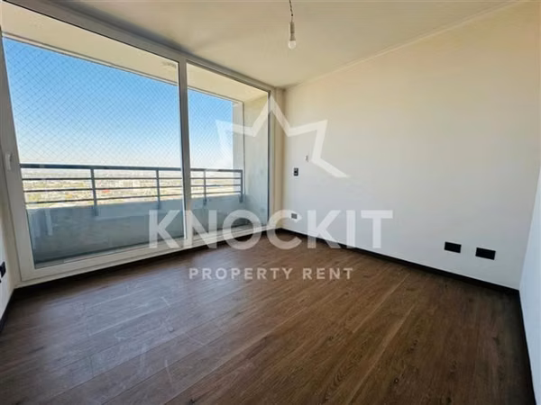 Arriendo Depto Nuevo de 2D2B con Balcón en San Joaquín