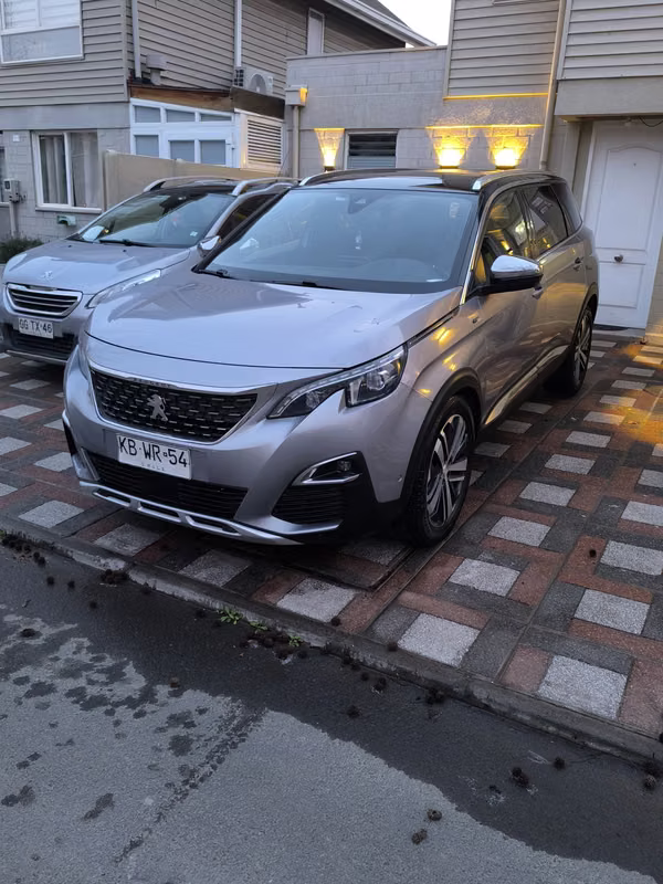 Peugeto 5008 2.0 Diesel Blue HDI