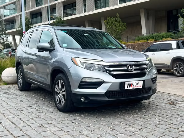 HONDA PILOT TOURING AWD 3.5 2018