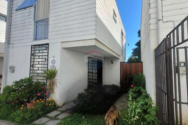 Linda casa en belloto norte!!