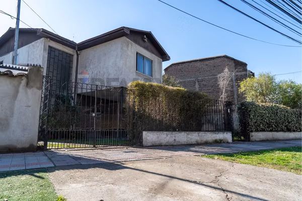 Casa con alto potencial comercial