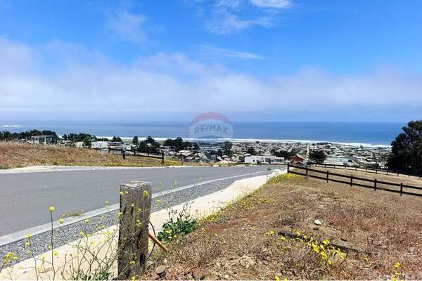 Terrenos exclusivos con vista al mar