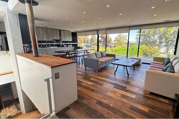 Exclusiva casa familiar en condominio lago rapel