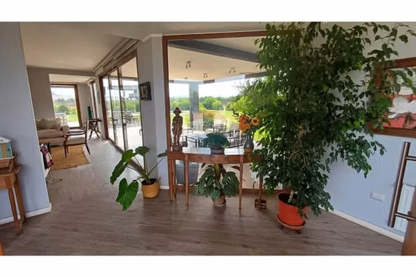 Casa de 1 piso no perimetral