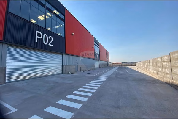 Bodega moderna en pudahuel lista para tu negocio