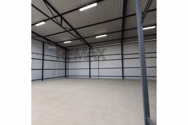 Arriendo bodega con oficina privada | san bernardo