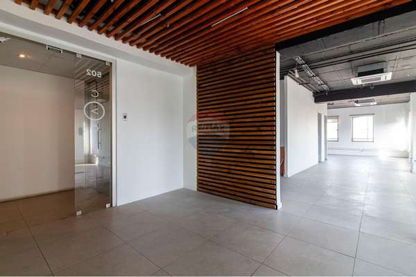 Oficina en arriendo providencia