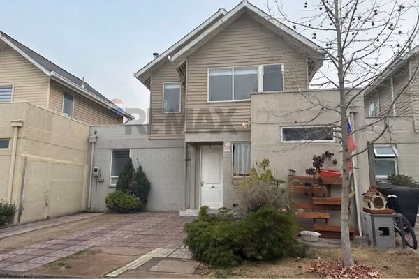Arriendo de casa en condominio plaza buin iii