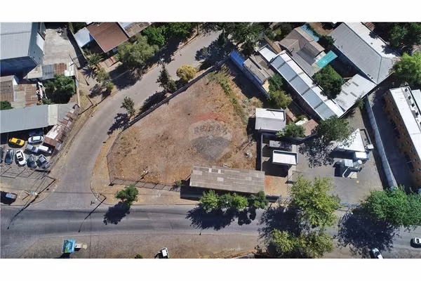 Se arrienda terreno 1.215 m2 - talca