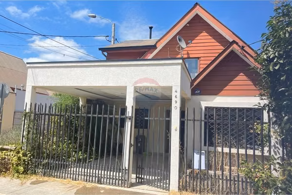Se vende linda casa  loteo hacienda las rastras
