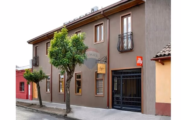 Se arrienda hotel en molina - opcion centro medico