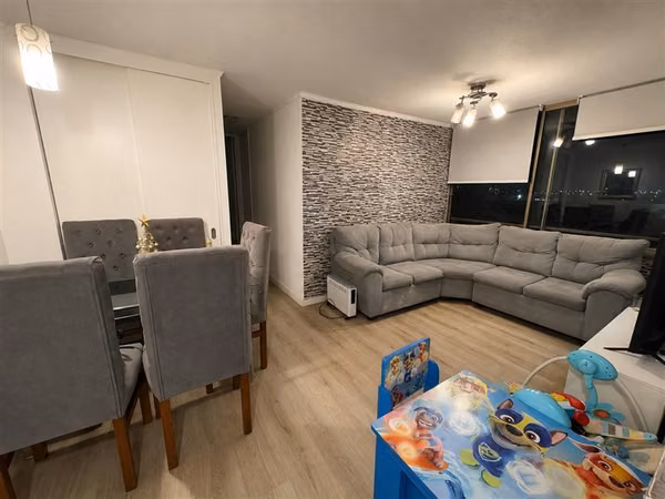 Departamento en arriendo de 2 dorm. en Cerrillos