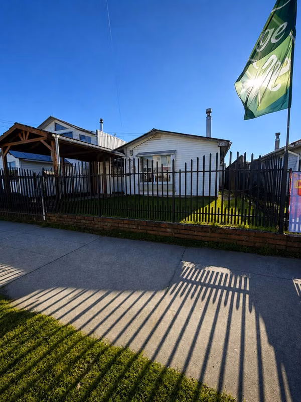Se vende acogedora y amplia casa en alerce norte