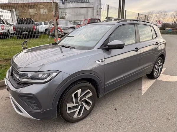 VOLKSWAGEN T-CROSS 2025