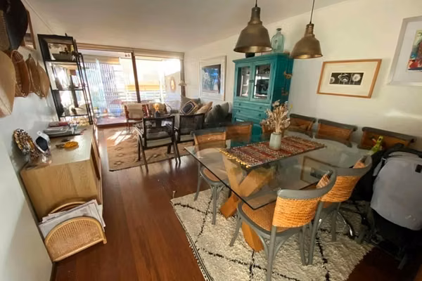 Remodelado y amplio departamento en las nieves