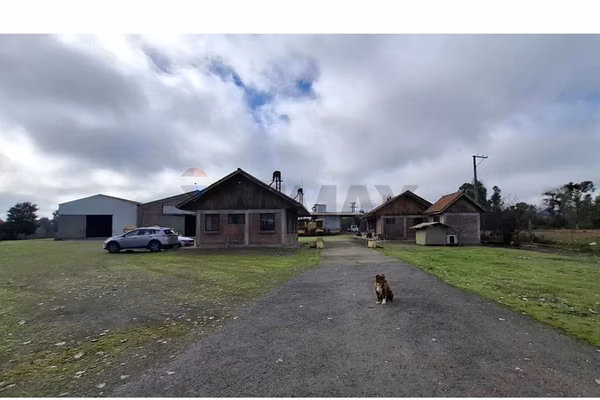 Venta 1.6 ha. bod y oficinas, km 288 ruta 5 sur