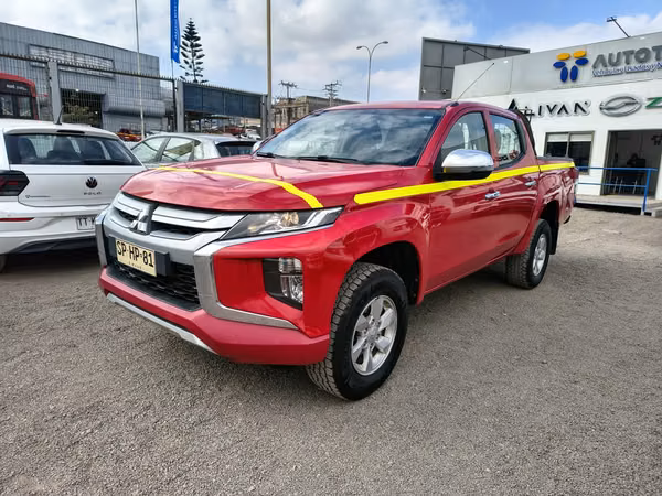 MITSUBISHI L200 2023