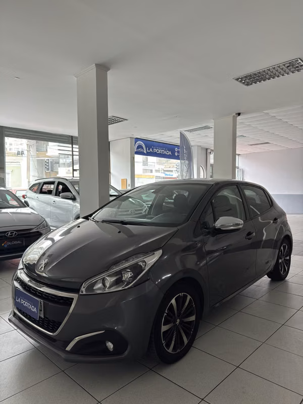 Peugeot 208 BlueHDi 2021 - $10.500.000