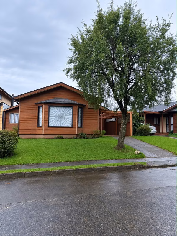 Se vende casa con cabaña  en El Bosque