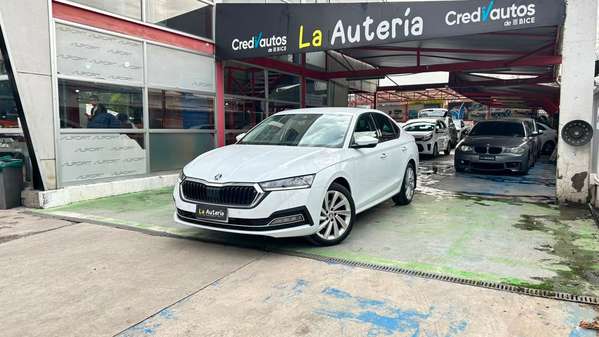 Skoda Octavia 1.4 TSI Ambition Tiptronic AT8 5P (2025)