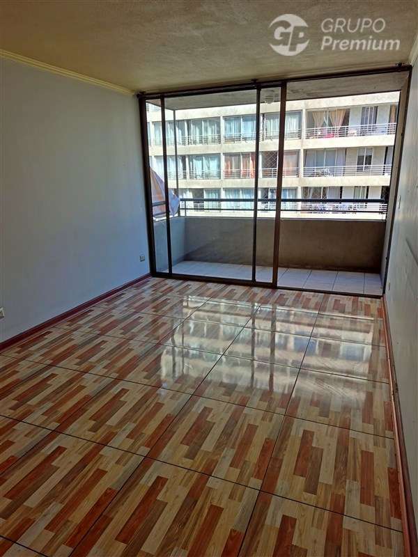 Depto 2D/2B Estacionamiento. Pleno Stgo Centro. Vende Dueño.