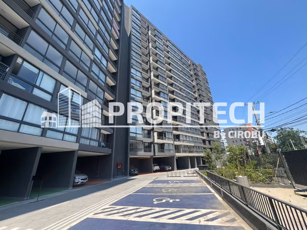 ARRIENDO DEPTO NUEVO 2H + 2B + ESTAC + BOD. AMOBL