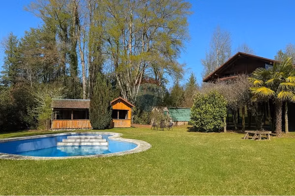 Casa con recepción municipal- villarrica