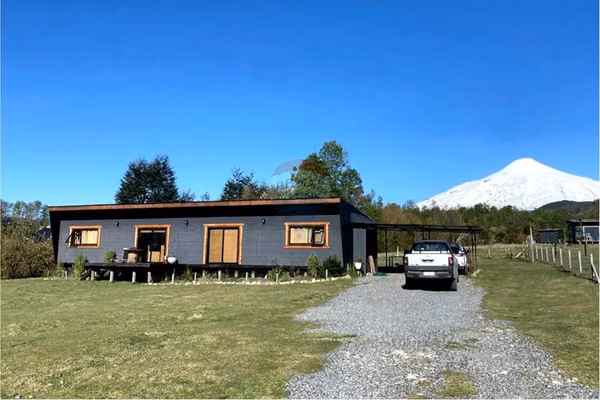Venta casa en pucón con vista al volcán