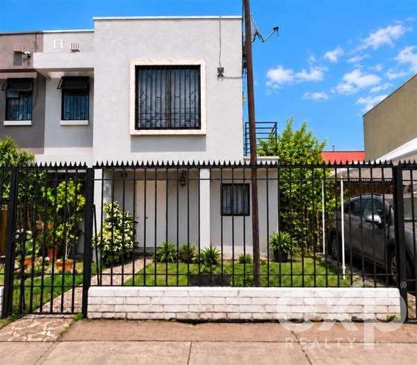 Casa en Venta Maipú 3 Dormitorios 3 Baños Barrio Cerrado