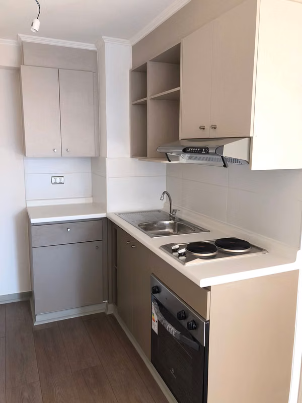 HOME ESTUDIO CON ESTACIONAMIENTO EN CUMMING