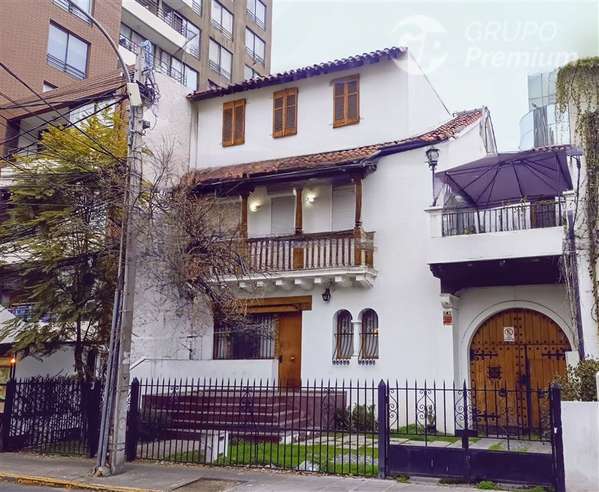 Oficina ejecutiva en Arriendo con gran presencia de mercado.