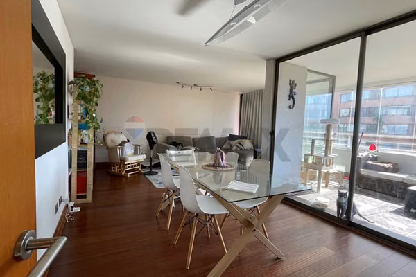Departamento 3 dormitorios , kennedy - las condes