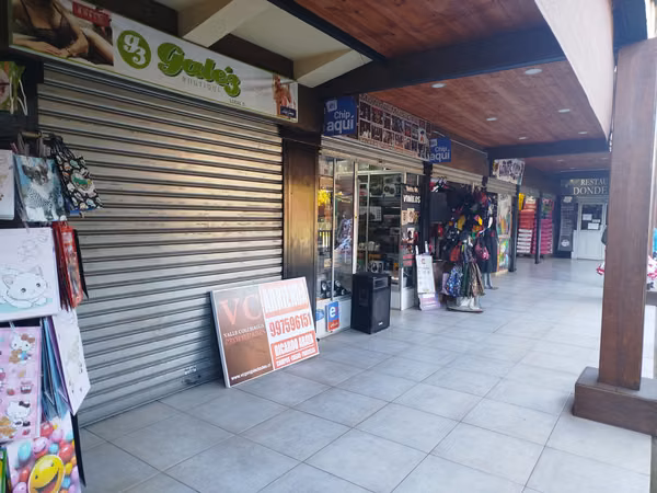 SANTA CRUZ ARRIENDO LOCAL COMERCIAL lado terminal de Buses