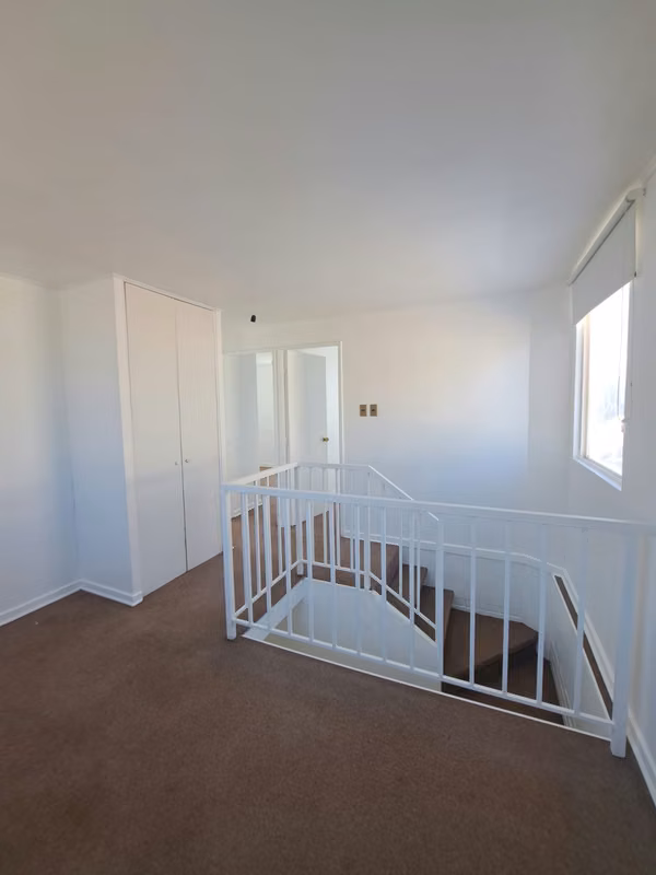 Amplia Casa Psje Micro Barrio Las Lavandas, Larapinta
