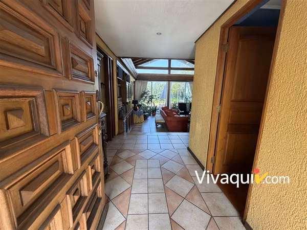 Casa en venta de 5 dorm. en Las Condes