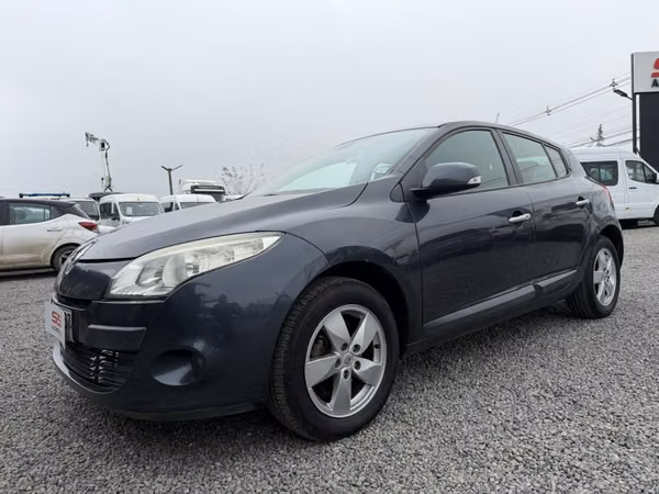 RENAULT MEGANE III 2.0 MT6 2012