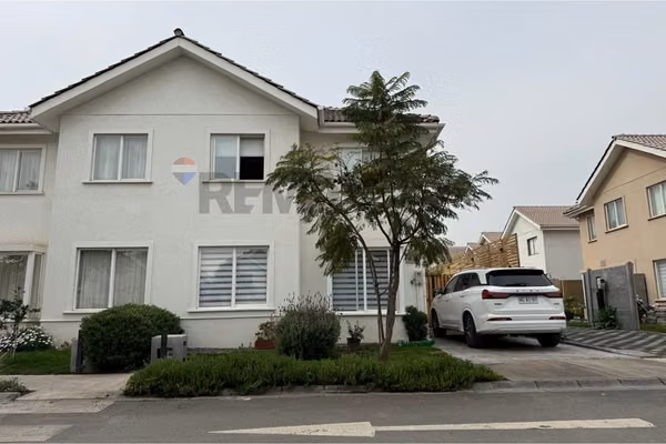 Casa en venta en padre hurtado