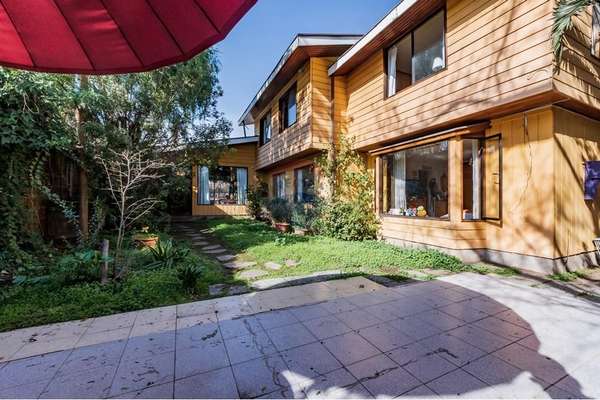 Amplia y cálida casa con excelente ubicación