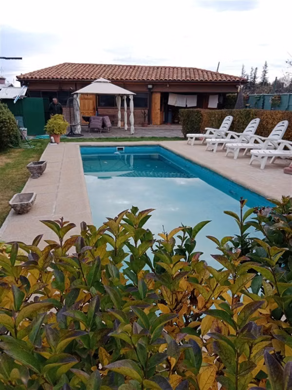 Casa Sala de Eventos en Venta con Piscina en Rengo