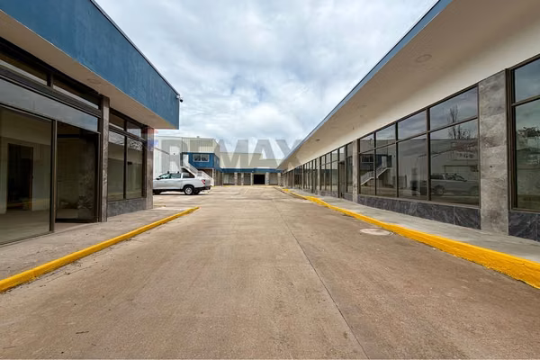 Locales comerciales en arriendo 50 m2