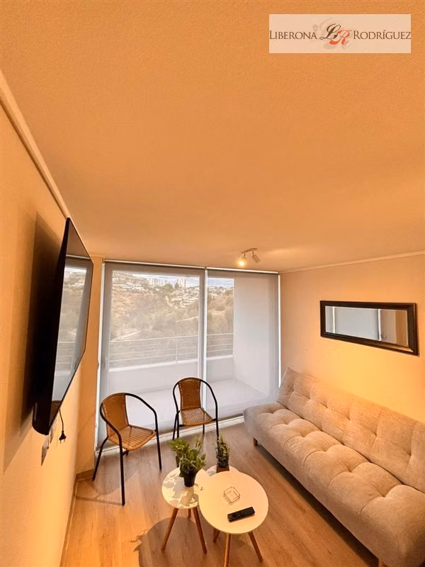 Departamento en arriendo de 2 dorm. en Viña del Mar