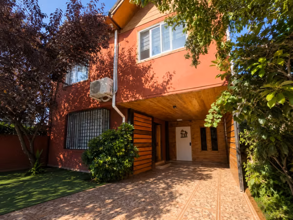 Excelente casa en venta Conavicoop, Curicó.
