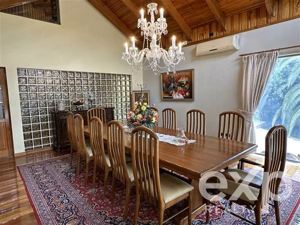 Casa en venta de 5 dorm. en Talca