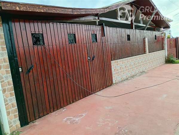 Casa en venta de 3 dorm. en El Quisco