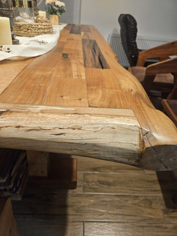 Mesa de comedor rustica