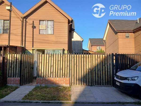 Casa en venta de 2 dorm. en Buín